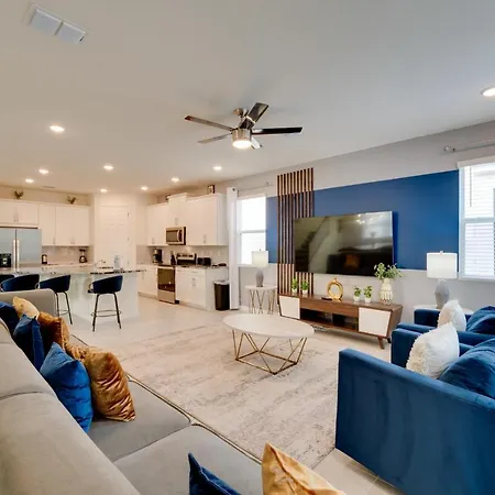 Orlando Area Getaway About 17 Mins To Disney World!